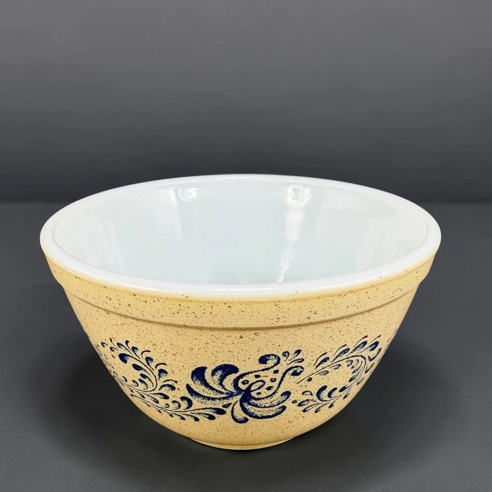 Pyrex Homestead Mixing Bowl 401 750ml Tan Speckled Blue Floral Vintage 6 Inch